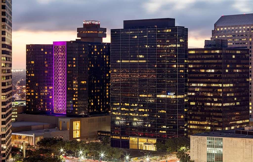 Hyatt House New Orleans Downtown Hotel Exterior photo