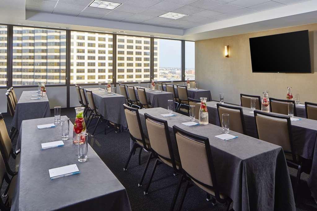 Hyatt House New Orleans Downtown Hotel Facilities photo